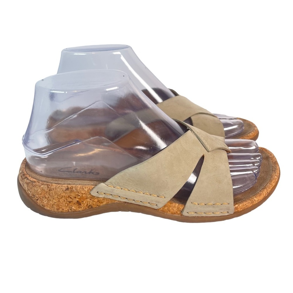 Clark’s Tan Leather Cork Sole Slide On Shoes Sandals Flats Size 6